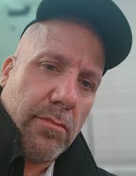 Patricia Hatch's Instagram, Twitter & Facebook