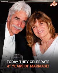 Sweet couple! Congratulations! 🥰 💖