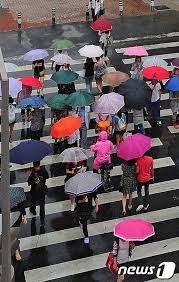 tɛɡu, 대구, 大邱, literally 'large hill', 대구광역시), formerly spelled taegua and officially known as the daegu metropolitan city, is a city in south korea. Vce95esaogz9ym