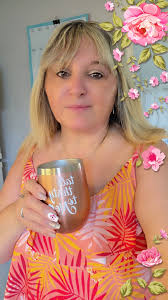 IT DOESNOTMAITE DOE SNOI MATTER WHERE YOUARE FROM OR HOW YOUFEEL THERE  EREISALWAYS IS ALWAYS PEACE INA STRONG CUP OF COFFEE. -Shbriel