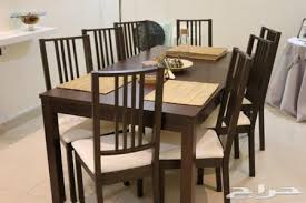 طاولة طعام مع 8 كراسي من شركة Ikea