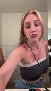 Ashley Fifield's Instagram, Twitter & Facebook