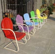 Antique Metal Lawn Chairs At The Petal Patch Mcfarland Wi By Thepetalpatch Via Flickr Metal Lawn Chairs Vintage Metal Chairs Vintage Patio Furniture