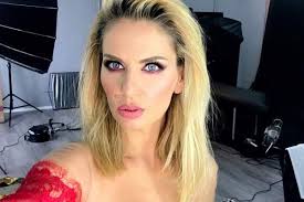 Anda adam (born 27 april 1980) is a romanian singer and model. Nemachiata Citeste Toate Articolele Despre Nemachiata Spynews Ro Pagina 2 Din 7