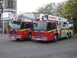 This group is dedicated to the men and women of the london fire brigade (lfb) that protect the citizens of london 24. Fire Engines Photos London Fire Brigade Aerial Appliances