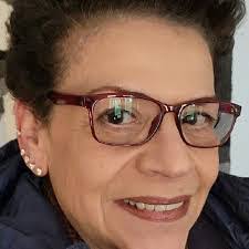 Alba Caraballo's Instagram, Twitter & Facebook