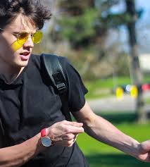  Rekomendasi Cast Cowok Ganteng Hiatus Cowok Ganteng Daniel Wellington It Cast