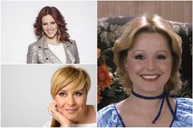 Íme cserháti zsuzsa különös szilveszter előadása. Cserhati Zsuzsa Emlekest Var Siofokon Szulak Andreaval Es Polyak Lillaval