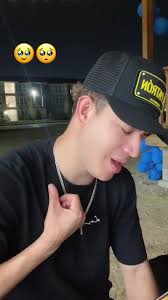 @El Catrachito Food Truck nadie es diferente mismo patron me sigue siempre