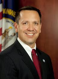 Grand jury declines to indict Beshear backer in investigation of straw  donations • Kentucky Lantern