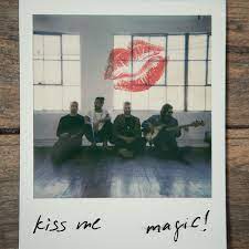 Kiss me magic