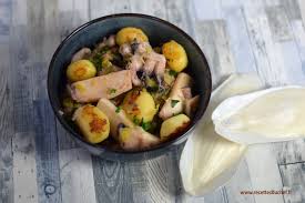 Seiches A La Charentaise Recette En 2020 Recette Seiche Alimentation Recette