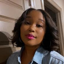 Deserae Johnson's Instagram, Twitter & Facebook