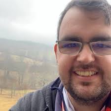 How to remove a snowman in Sims FreePlay?