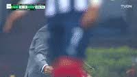 Miguel herrera goes super saiyan. Miguel Herrera Claps Gif By Club America Find Share On Giphy