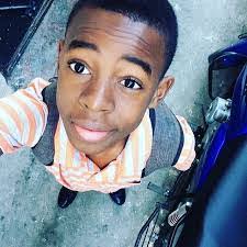 Lesly Pierre's Instagram, Twitter & Facebook