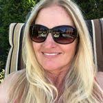 Erica Eder's Instagram, Twitter & Facebook