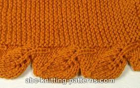 Short rows are partially knitted rows before turning. Abc Knitting Patterns Elaine S Leaf Cowl
