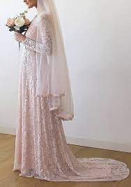 Maybe you would like to learn more about one of these? Rosa Spitze Drapierte V Ausschnitt Langarm Schleppe Maxikleid Lange Abendkleid Hochzeitskleid Maxikleider Kleider