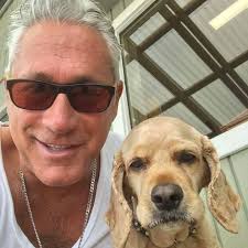 Who are recommended shoulder orthopedists?