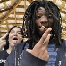 Music tracks, songs, playlists tagged i think