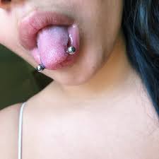 It should not be mixed with snake bite lip this is important as the piercer will check the area of your tongue to check whether it is suitable for piercing. Snake Eyes Piercing 55 Image Ideas For Snake Tounge Pierce Jewelry Right Piercing