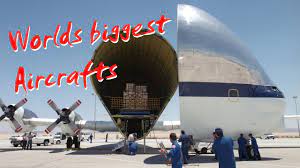 Auch wenn die netzeitung was anderes glaubt. Worlds Biggest Aircrafts Airbus Beluga Vs Boeing Dreamlifter Vs Super Guppy And Antonov Youtube