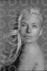 Nina von Pallandt : Contact sheet: TON_NVP008