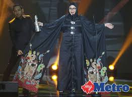 Ask 2018 mempertaruhkan 30 kategori yang merangkumi 14 kategori drama, tujuh kategori filem dan 9 kategori bukan drama dan teknikal. Malam Pesan Dari Tuhan