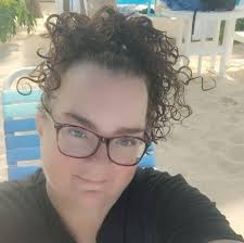 The shelter is FULLLLL!!!! Dogs in Tampa will die!!!!! Locked in a cage due  to overpopulation. These dogs deserve better!!!