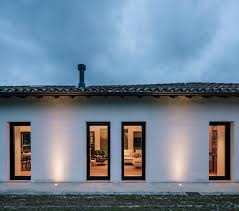 43° 27' 0 north, 3° 38' 0 west. Zooco Estudio Converts Stable Into Seasonal House In Guemes Spain