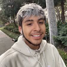 USC students share mixed feelings about Rick Caruso's mayoral candidacy