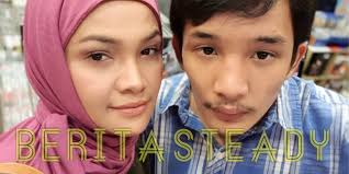 Pelakon zarina zainuddin, 48, dikenakan hukuman denda rm17,500. Video Beginilah Hati Seorang Ibu Walau Diberi Lagi 100 Tahun Amanat Terakhir Zarina Zainuddin Buat Anak Berita Steady