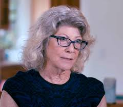 Karen Boyer's Instagram, Twitter & Facebook