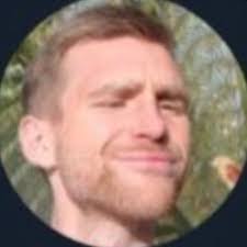 Aaron Markham's Instagram, Twitter & Facebook