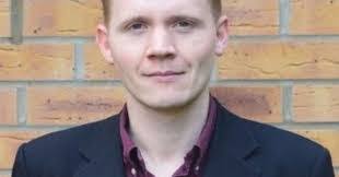 Michael Miklos's Instagram, Twitter & Facebook