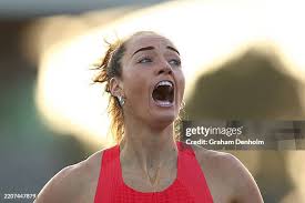 215 Ellie Beer Photos & High Res Pictures