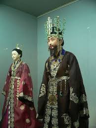 King And Queen Korean Fashion Trends Hanbok Korean Dress