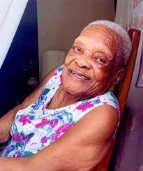 Sonja Parris's Instagram, Twitter & Facebook