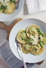 Spring Asparagus And Pea Ravioli With Lemon Beurre Blanc The Charming Detroiter Recipe In 2020 Asparagus Recipe Pasta Dishes Recipes