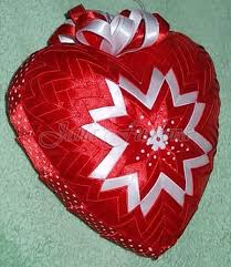 Vyzkoušejte to zdarma na měsíc. Cerveno Biele Srdce 15 Cm Fabric Christmas Ornaments Fabric Ornaments Quilted Ornaments