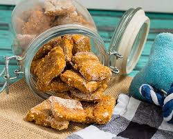The recipe, when made as shown, is enough to feed about 30 kilos (or 66 pounds) of dog for a week. 30 Super Easy Dog Treats Recipes Using 5 Ingredients Or Less This Dogs Life