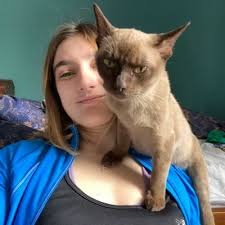 Amy Robson (@AmyCRobson)