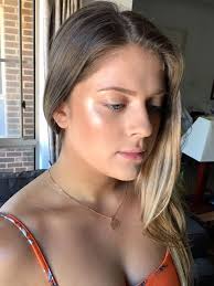 Body And Soul Spray Tanning and Make up Artistry