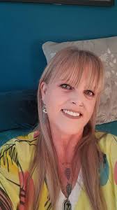 All ready to go the pub, only having a couple of pints tonight 😁😁