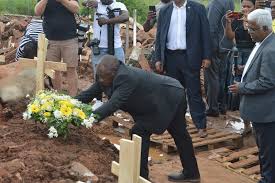 President cyril ramaphosa will address the nation at 8.30pm on wednesday. President Ramaphosa Visits Distraught Storm Survivors In Westcliff Rising Sun Chatsworth