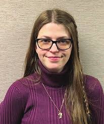 Shelley Hamel's Instagram, Twitter & Facebook