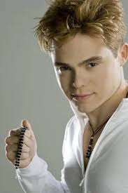 Diverso Magazine: Willy Martin by Dutch & Voscan