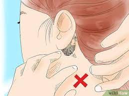 Pain behind the ear is often associated with neck pain, as the tendons of many neck muscles connect to the mastoid process — a prominent bony bump — located just behind the ear. How To Get A Behind The Ear Tattoo With Pictures Wikihow