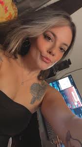 Hello! Just joined this morning and am very curious to see if I have a  doppleganger in the group?? Because right now, the only person that looks  like me is my daughter!! |